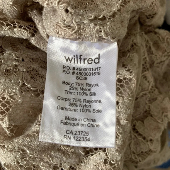 Aritzia Wilfred Madeline Tank Top Sleeveless Lace Racerback Blouse Size Small - Picture 16 of 16